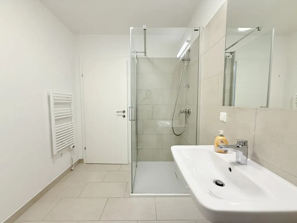 2-Zimmer-Wohnung mieten in Wien – 43,99 m², € 999 – Bild 17 von 26