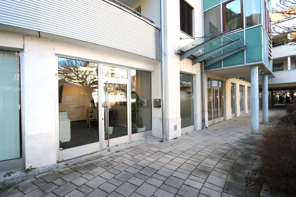 1-Zimmer-Gewerbeimmobilie mieten in Baden – 84,84 m², € 1.415 – Bild 2 von 12