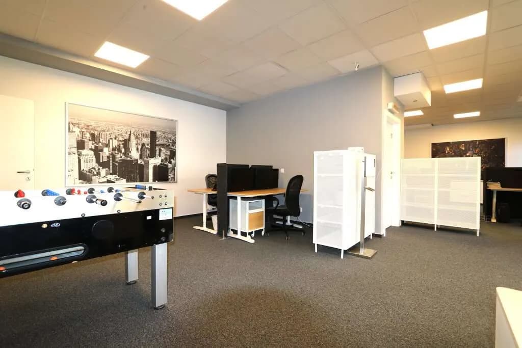 1-Zimmer-Gewerbeimmobilie mieten in Baden – 84,84 m², € 1.415 – Bild 12 von 12
