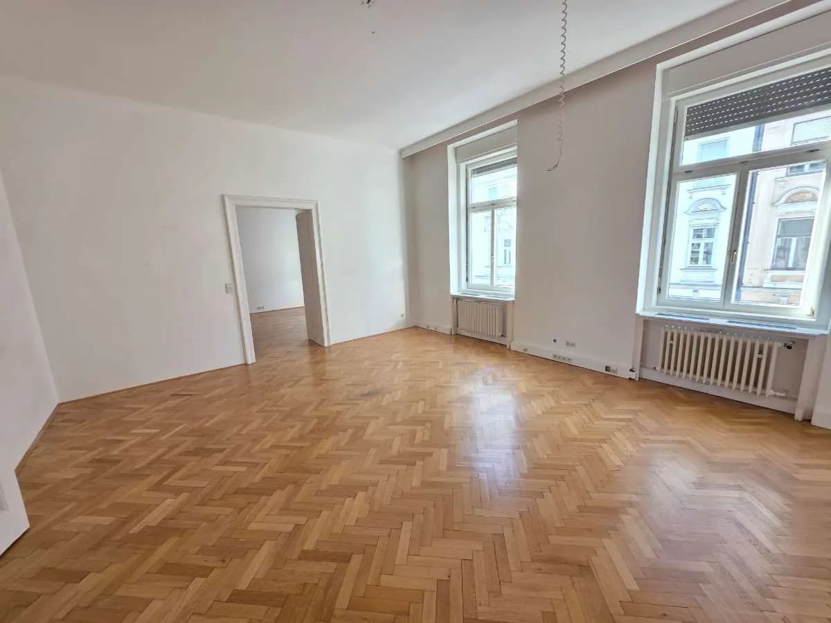 5-Zimmer-Wohnung mieten in Graz – 182 m², € 2.115