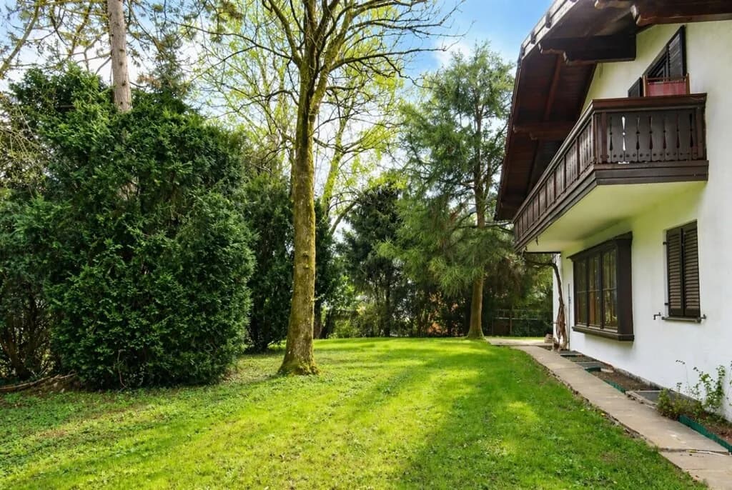 Haus kaufen in Salzburg Stadt – 240 m², € 1.590.000 – Bild 2 von 3