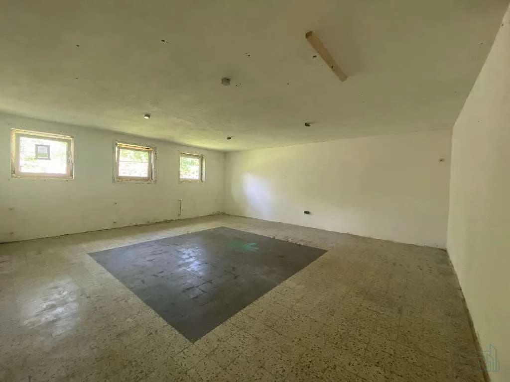 Gewerbeimmobilie mieten in Villach Land – € 1.000
