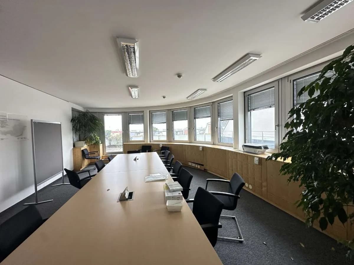 Gewerbeimmobilie mieten in Wien – 583 m², € 15 – Bild 16 von 26