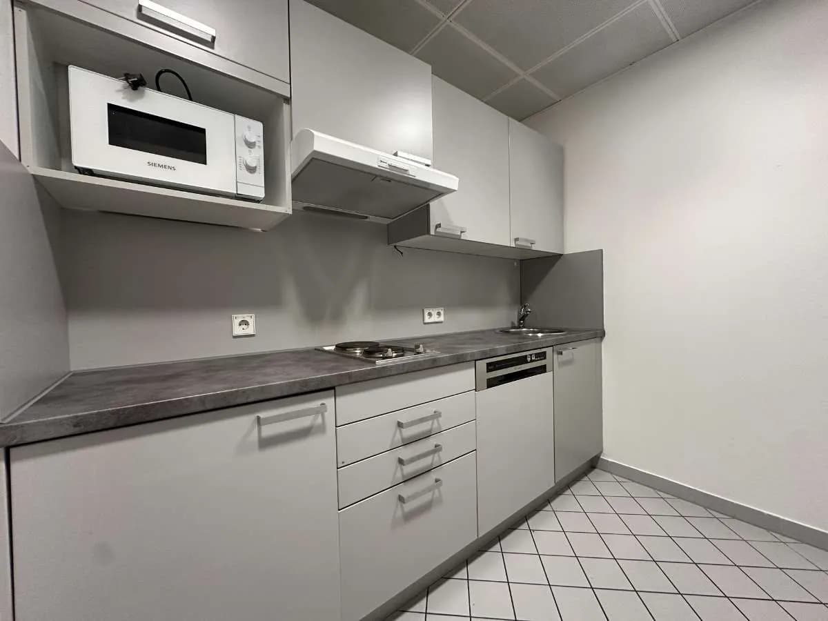 Gewerbeimmobilie mieten in Wien – 397 m², € 15 – Bild 11 von 26