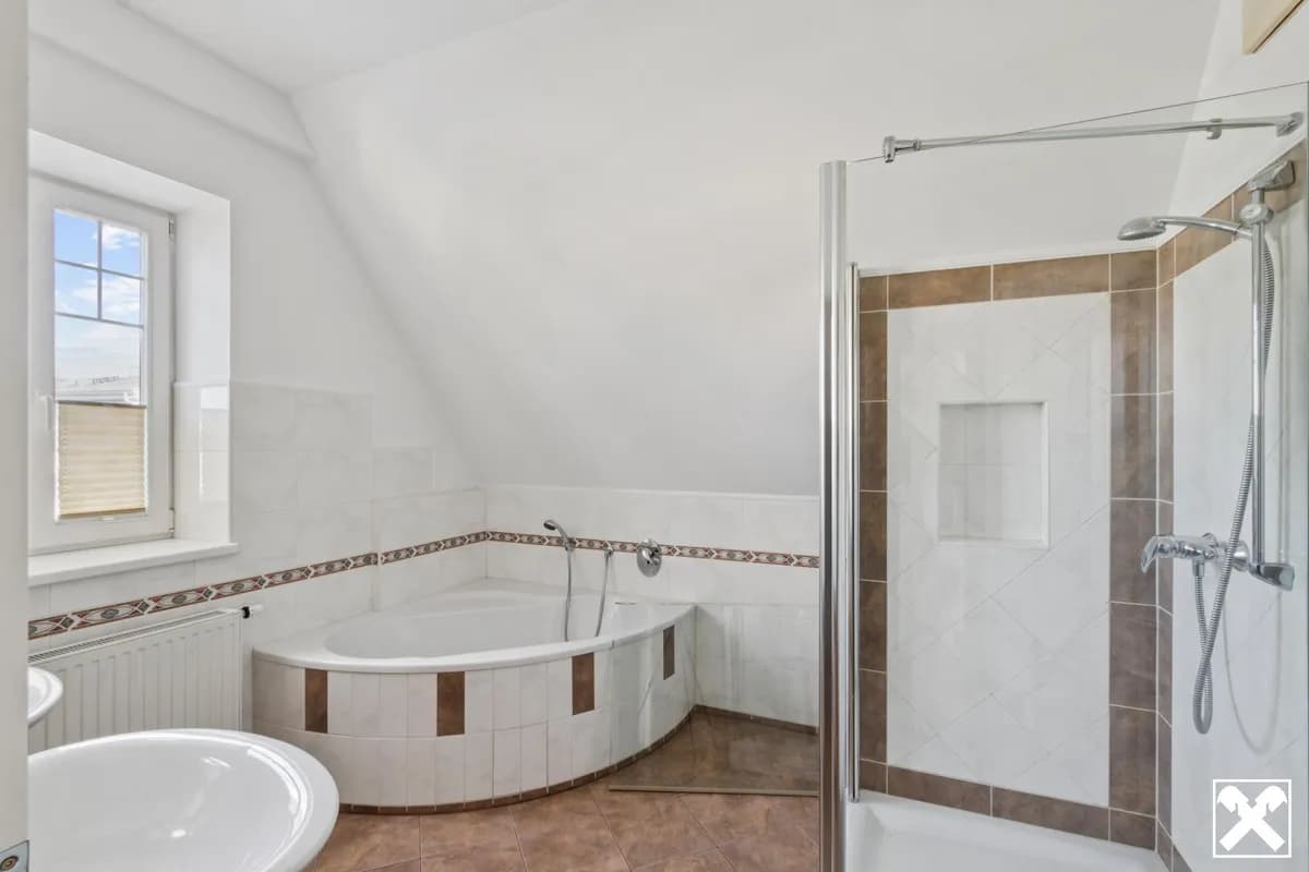 Immobilie kaufen in Neunkirchen – 453 m², € 1.250.000 – Bild 10 von 20