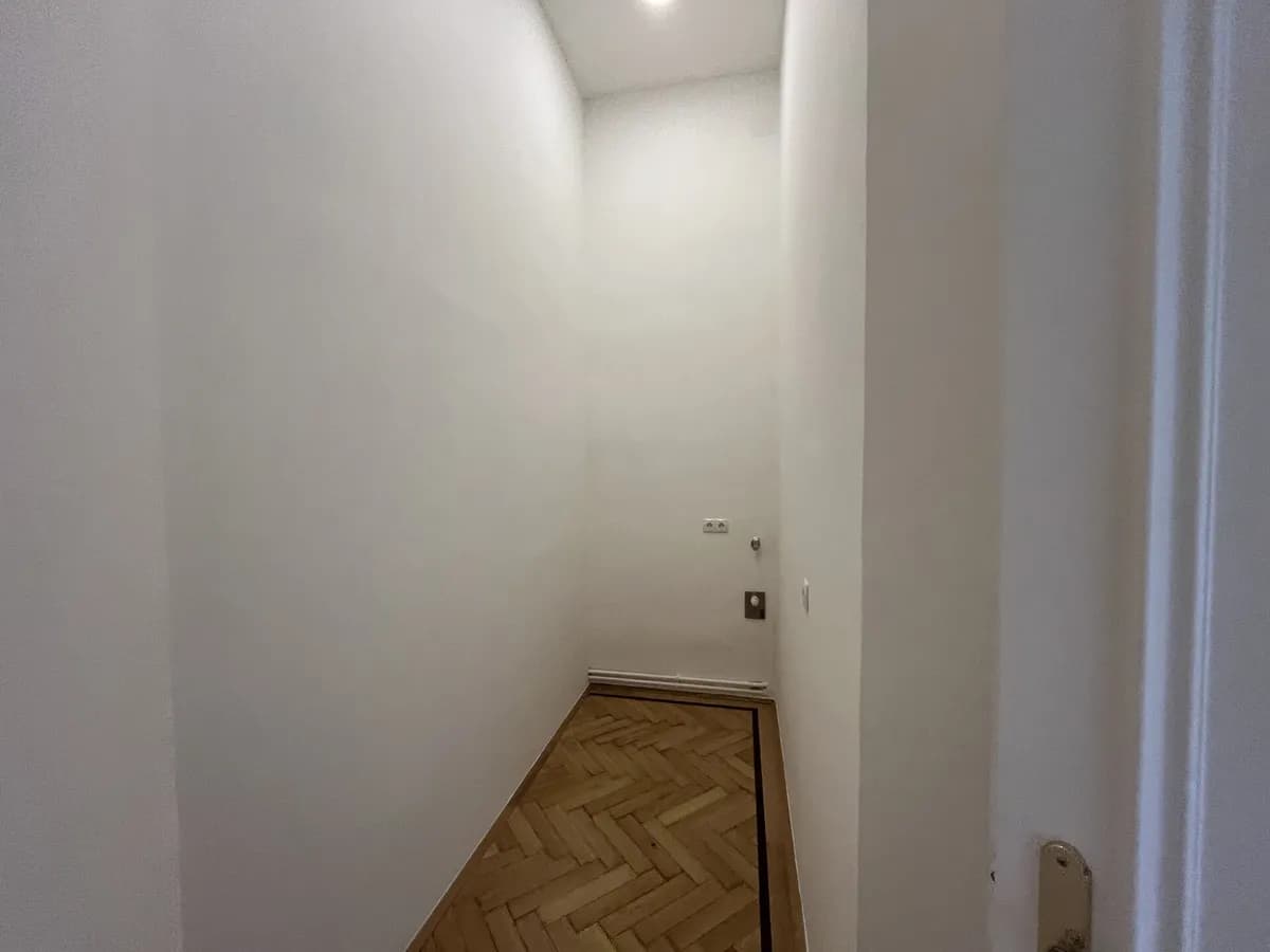 4-Zimmer-Wohnung mieten in Wien – 149,9 m², € 3.968 – Bild 10 von 12