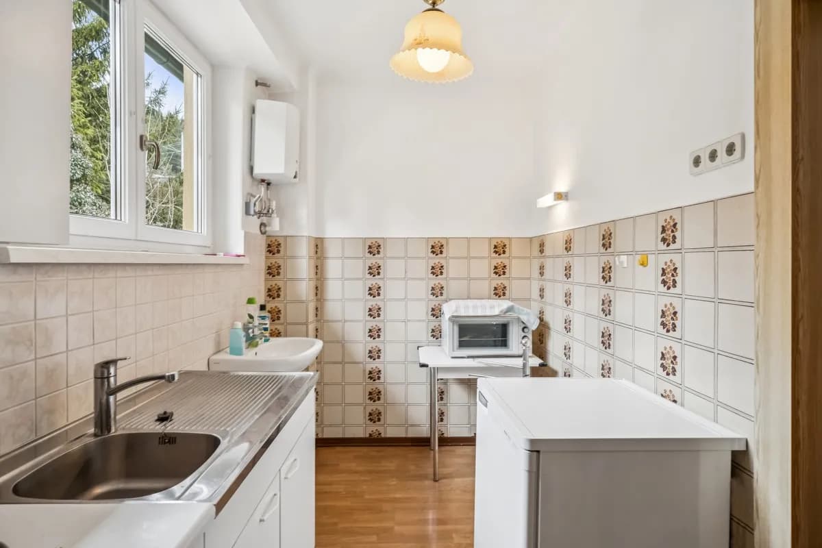 8-Zimmer-Gewerbeimmobilie kaufen in Bruck-Mürzzuschlag – 257 m², € 298.000 – Bild 8 von 21
