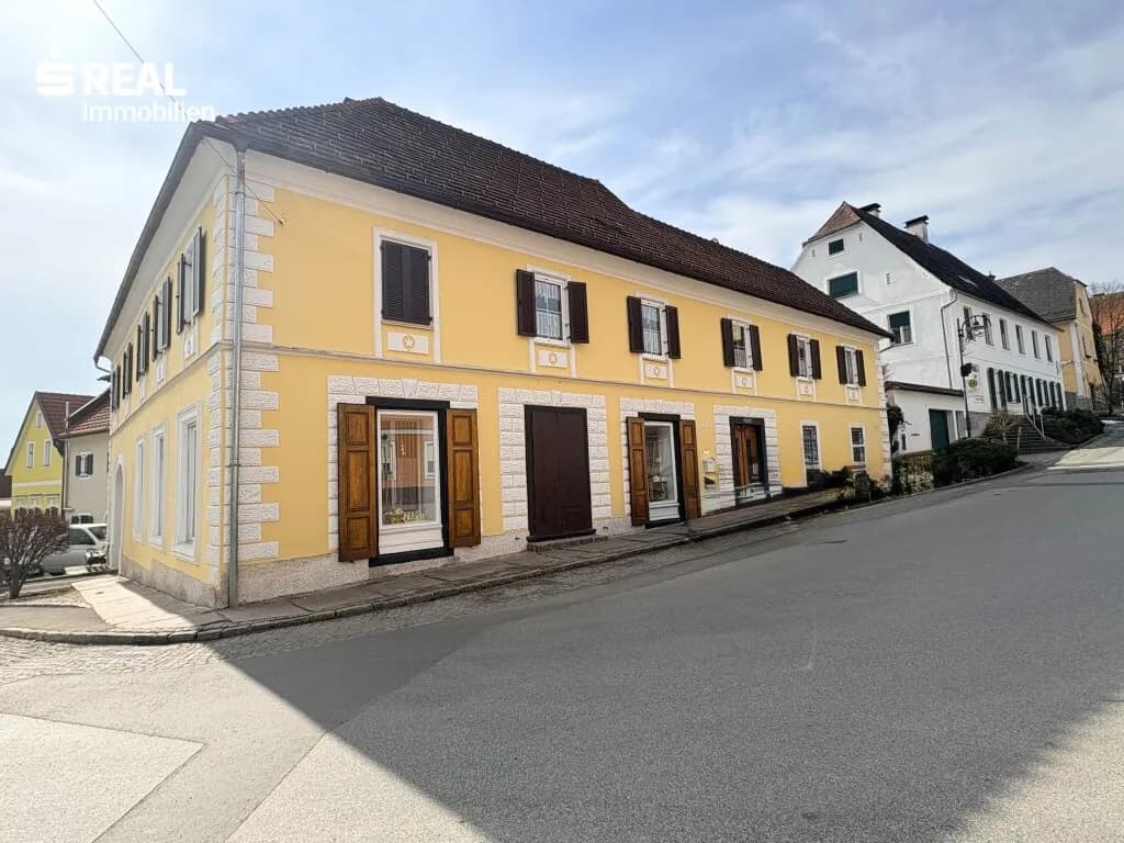 8-Zimmer-Haus kaufen in Deutschlandsberg – 350 m², € 450.000 – Bild 1 von 12