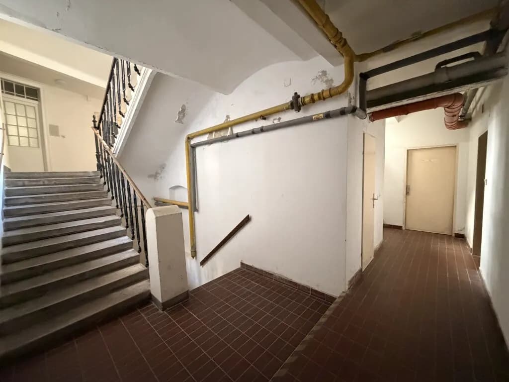 1-Zimmer-Gewerbeimmobilie mieten in Wien – 30 m², € 242 – Bild 3 von 3