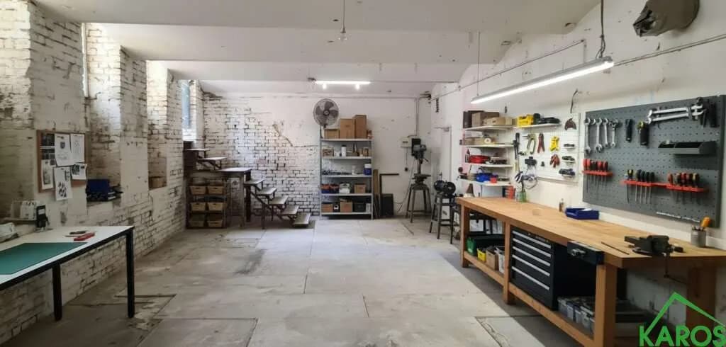 Gewerbeimmobilie mieten in Wien – 77 m², € 494
