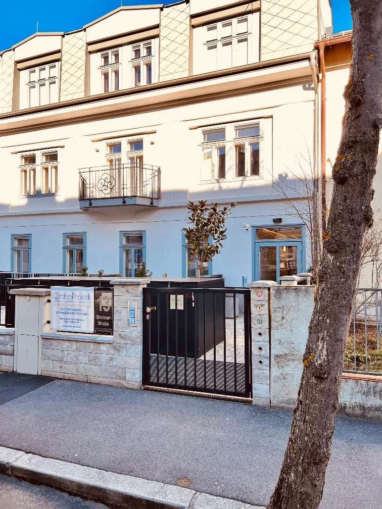 3-Zimmer-Gewerbeimmobilie mieten in Baden – 61 m²