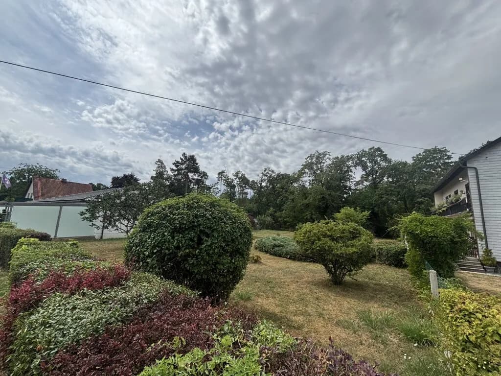 Grundstück kaufen in Wels-Land – 1 230 m², € 350.000