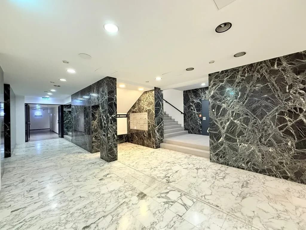 Gewerbeimmobilie mieten in Wien – 1 289 m², € 20.980 – Bild 3 von 10