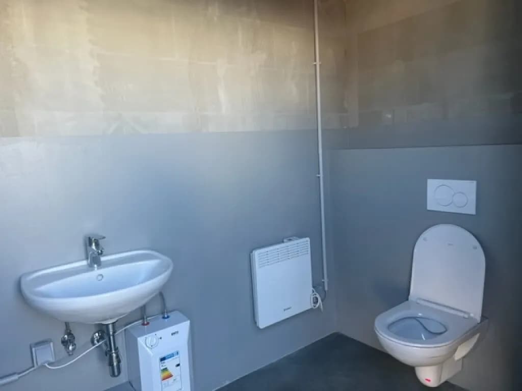 Gewerbeimmobilie mieten in Gänserndorf – 226 m², € 10 – Bild 12 von 13