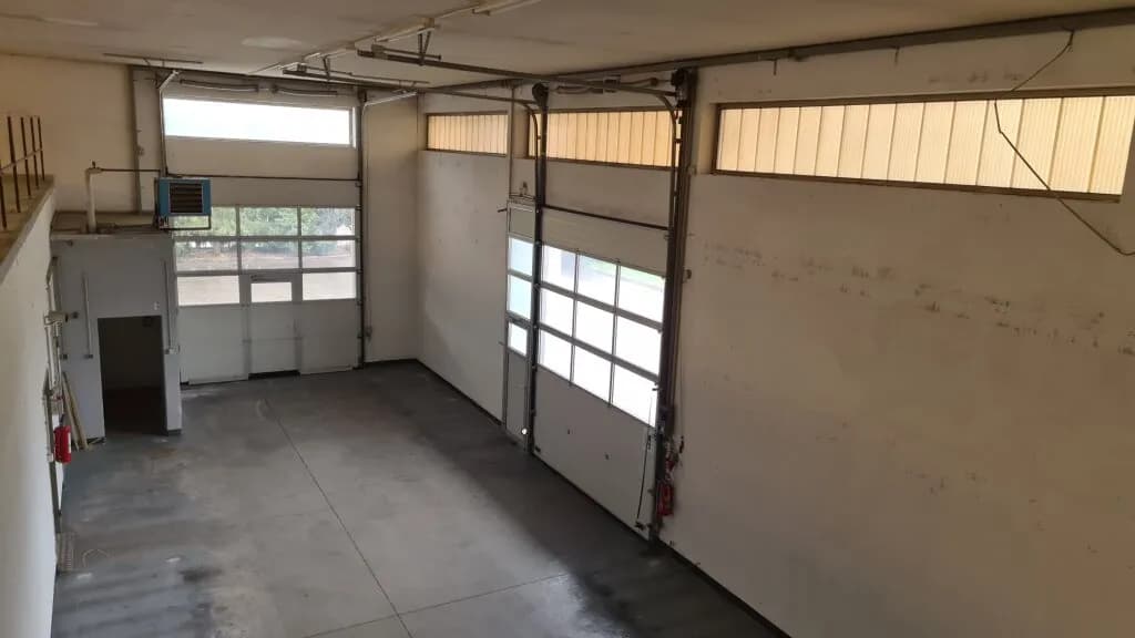 Gewerbeimmobilie mieten in Wels – 560 m², € 5.000 – Bild 27 von 60