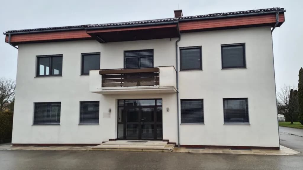 Gewerbeimmobilie mieten in Wels – 560 m², € 5.000 – Bild 43 von 60