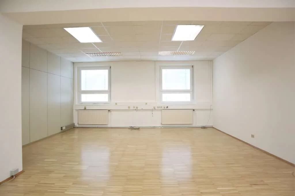 Gewerbeimmobilie mieten in Wien – 42 m², € 670