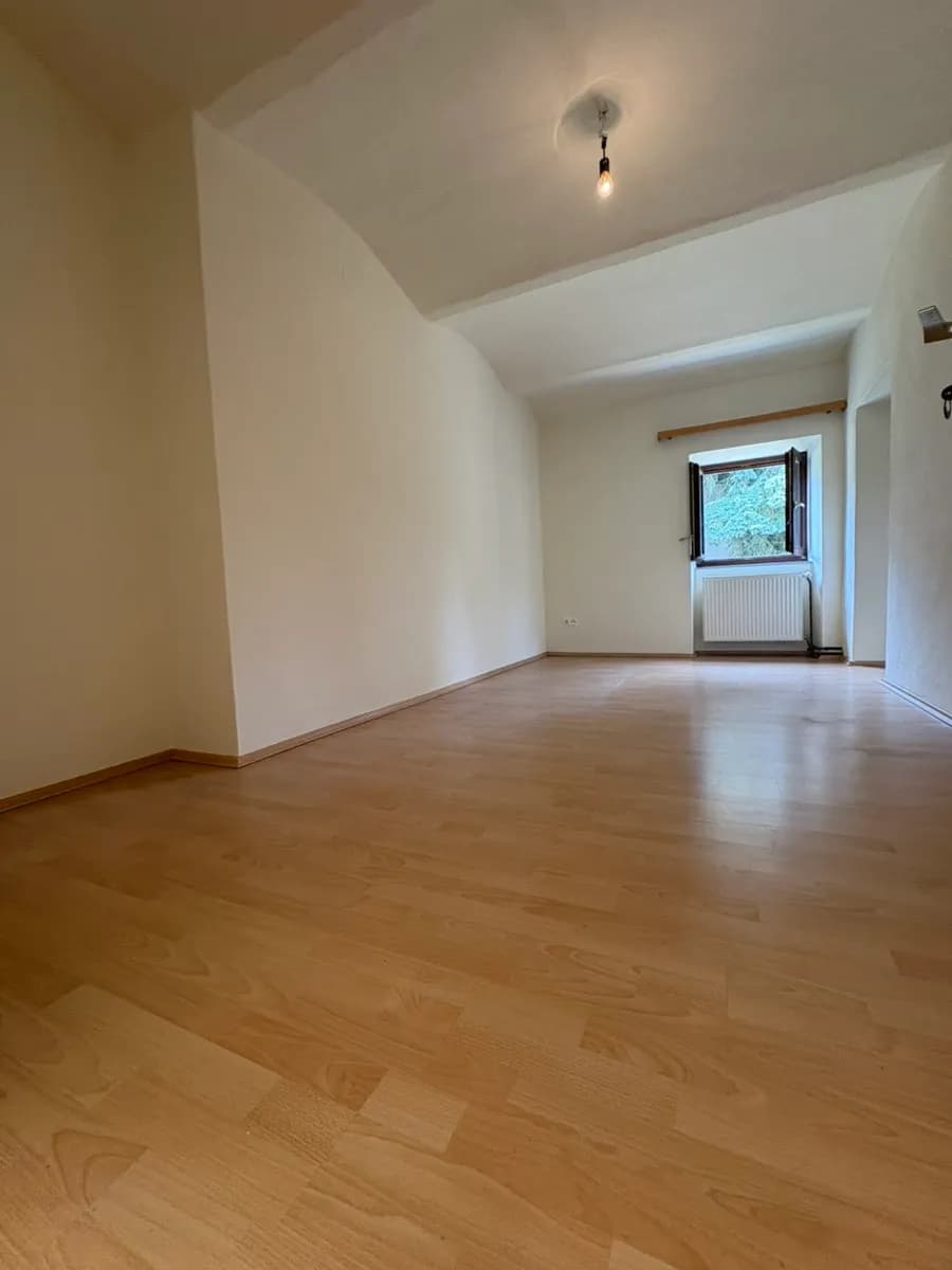 3-Zimmer-Haus mieten in Neunkirchen – 60 m², € 890 – Bild 6 von 13