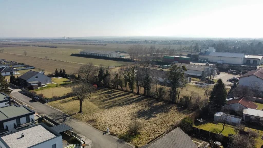 Grundstück kaufen in Wiener Neustadt Land – 510 m², € 195.000