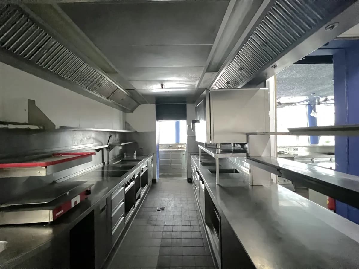 1-Zimmer-Gewerbeimmobilie mieten in Wien – 291 m², € 12.500 – Bild 11 von 16