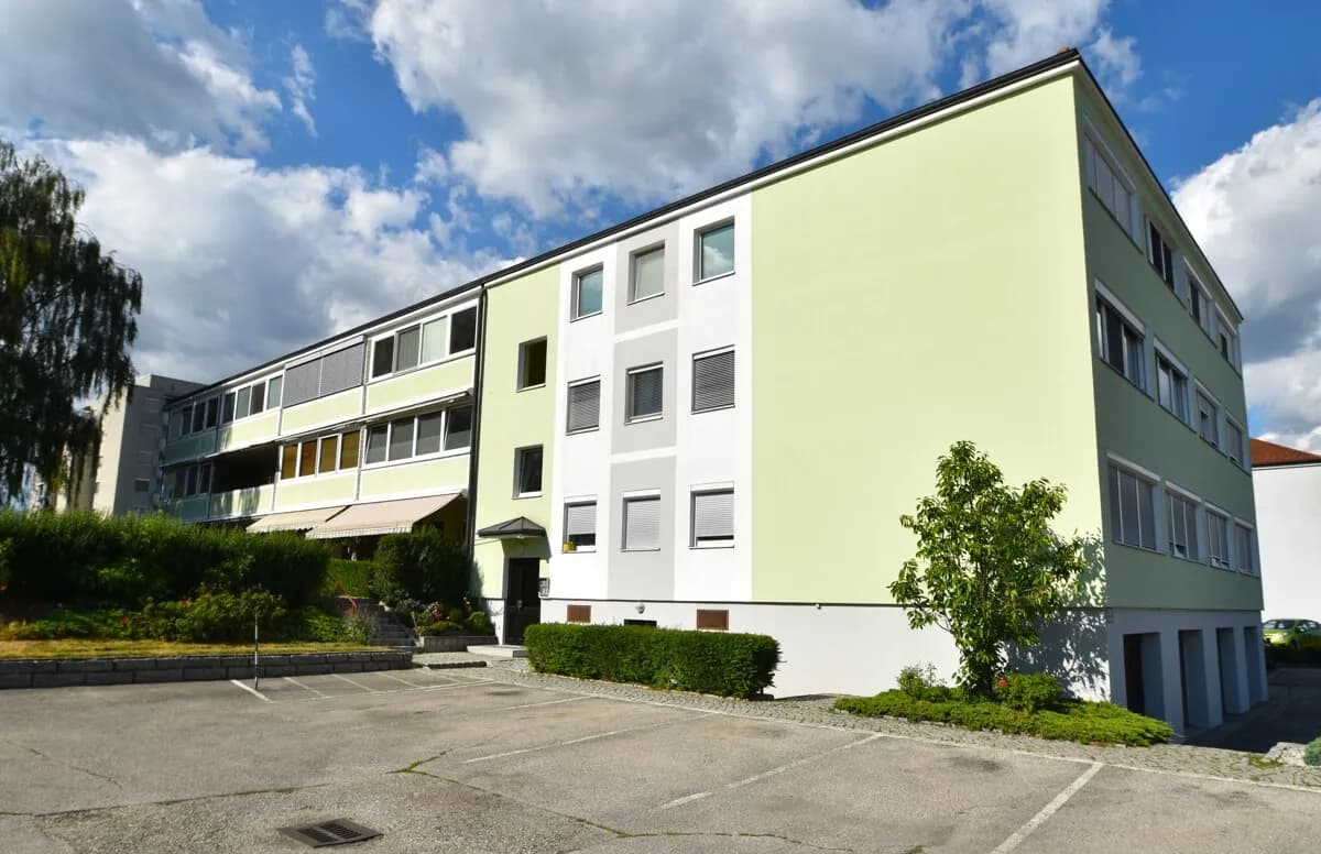 4-Zimmer-Wohnung kaufen in Perg – 130 m², € 246.000 – Bild 2 von 13
