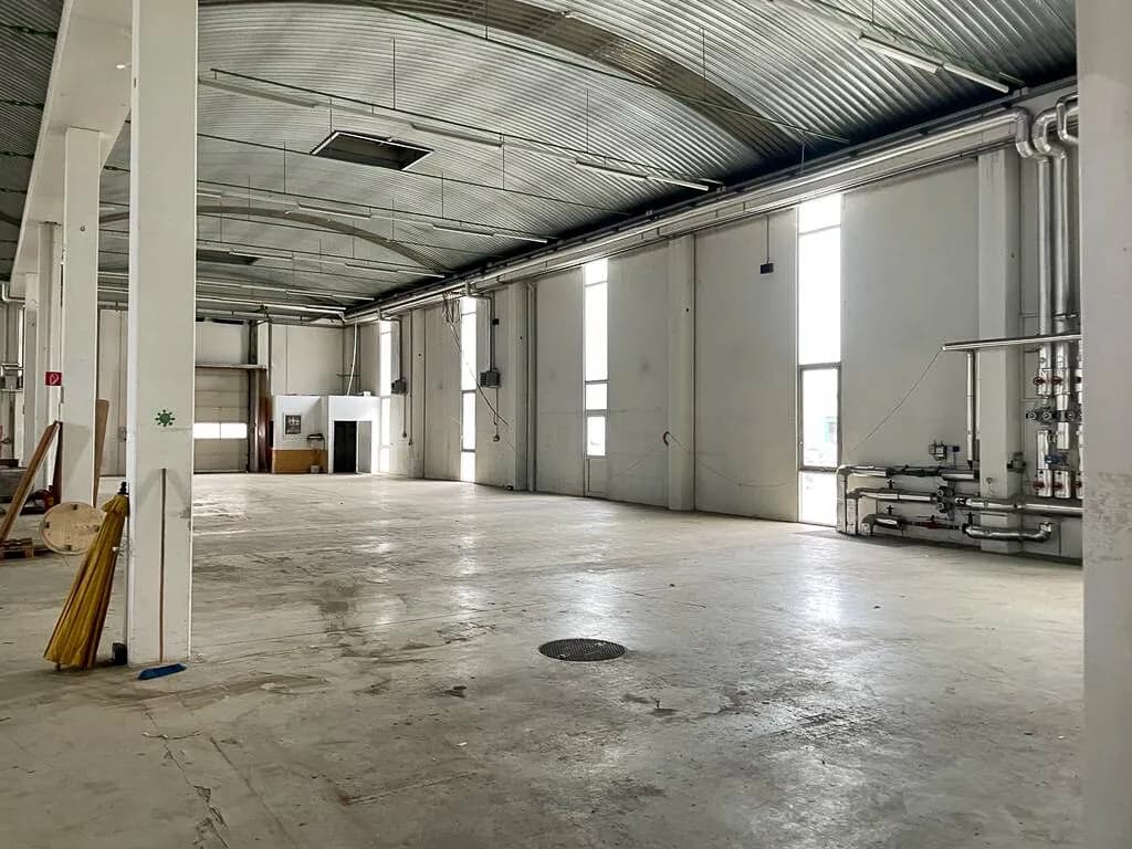 Gewerbeimmobilie mieten in Klagenfurt – 1 278 m², € 11 – Bild 5 von 12