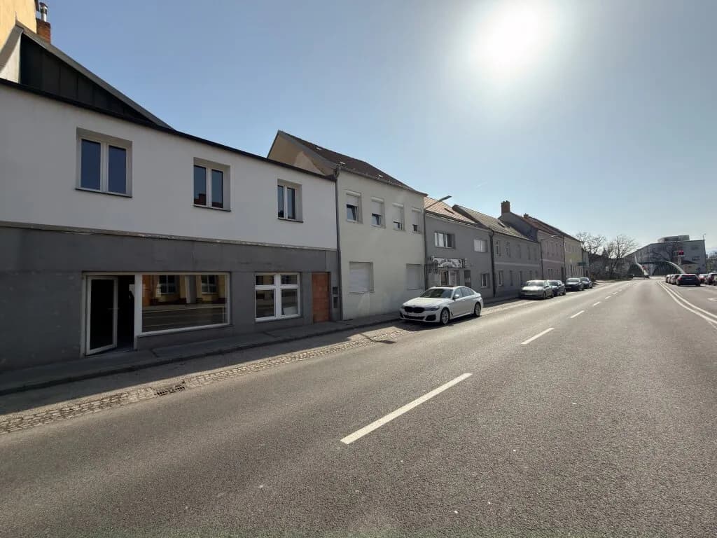 Gewerbeimmobilie kaufen in Neunkirchen – 398 m², € 689.000