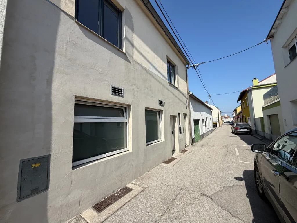 Gewerbeimmobilie kaufen in Neunkirchen – 398 m², € 689.000 – Bild 2 von 25