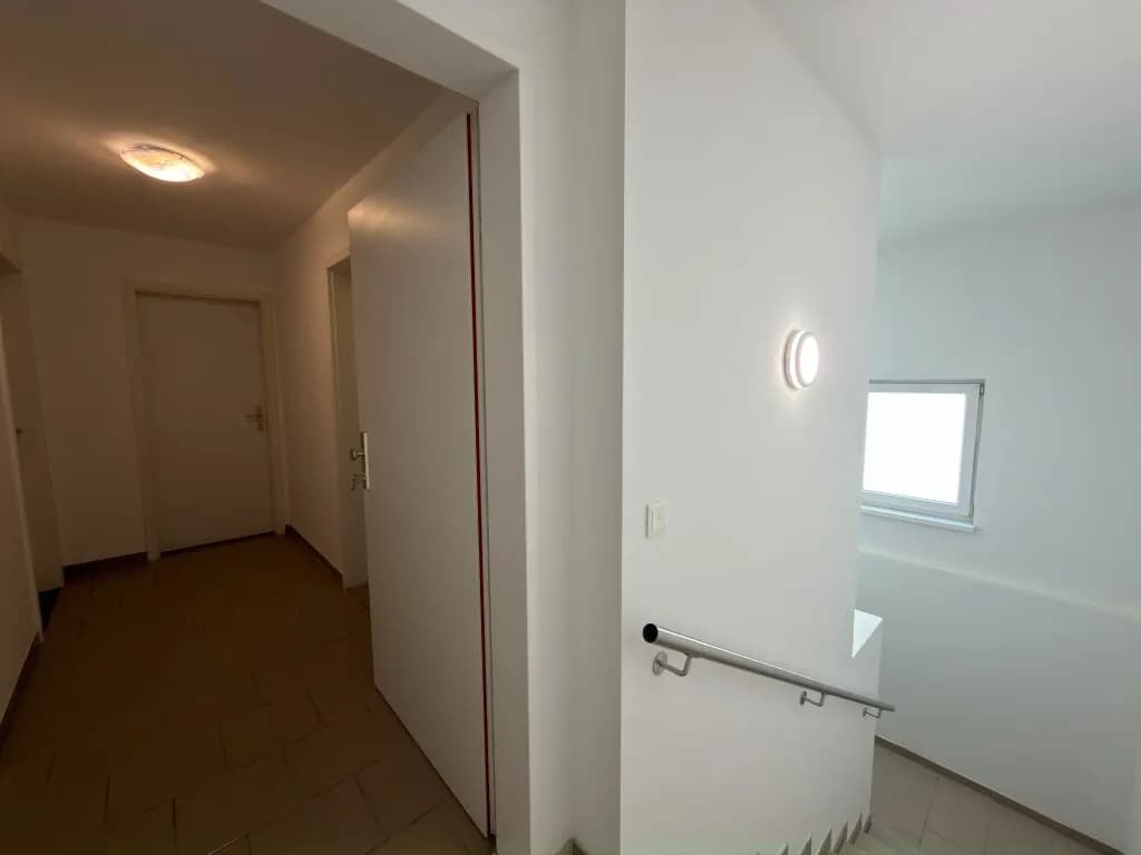 Gewerbeimmobilie kaufen in Neunkirchen – 398 m², € 689.000 – Bild 3 von 25