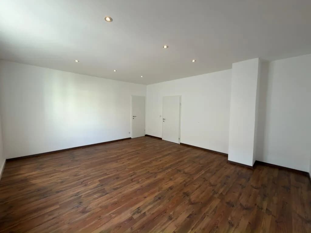 Gewerbeimmobilie kaufen in Neunkirchen – 398 m², € 689.000 – Bild 12 von 25