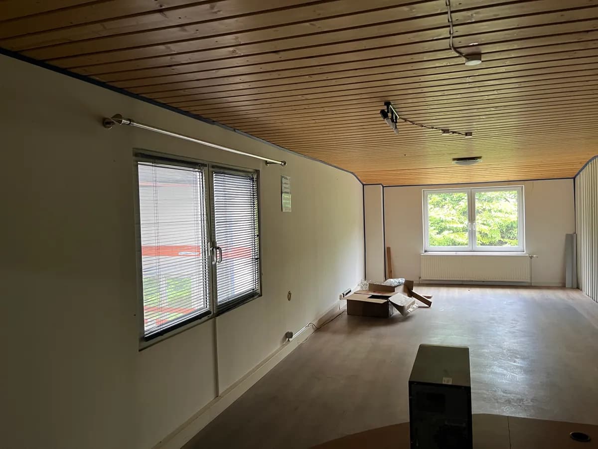 Gewerbeimmobilie mieten in Bruck-Mürzzuschlag – 1 307 m², € 4 – Bild 19 von 65