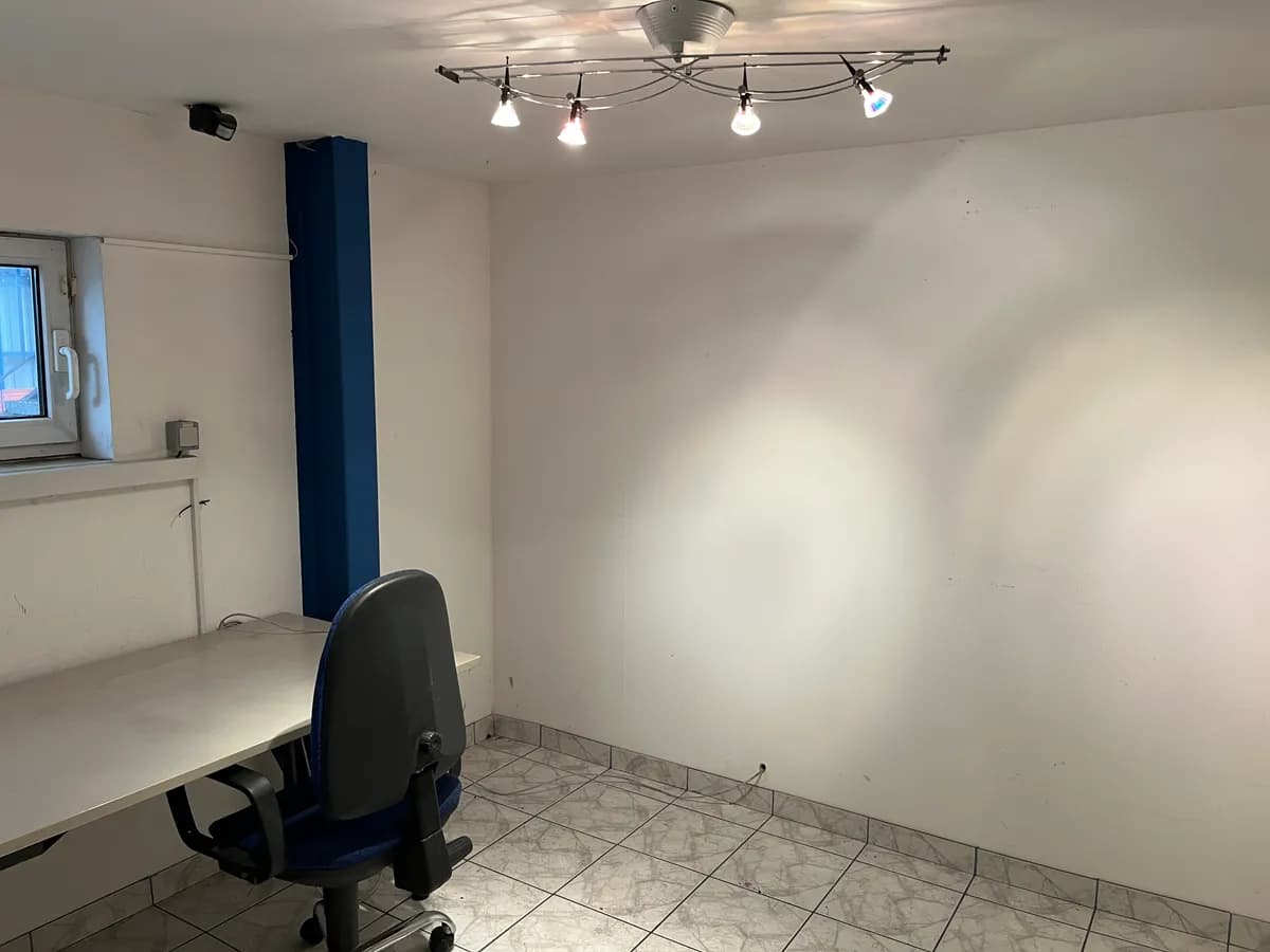 Gewerbeimmobilie mieten in Bruck-Mürzzuschlag – 1 307 m², € 4 – Bild 22 von 65