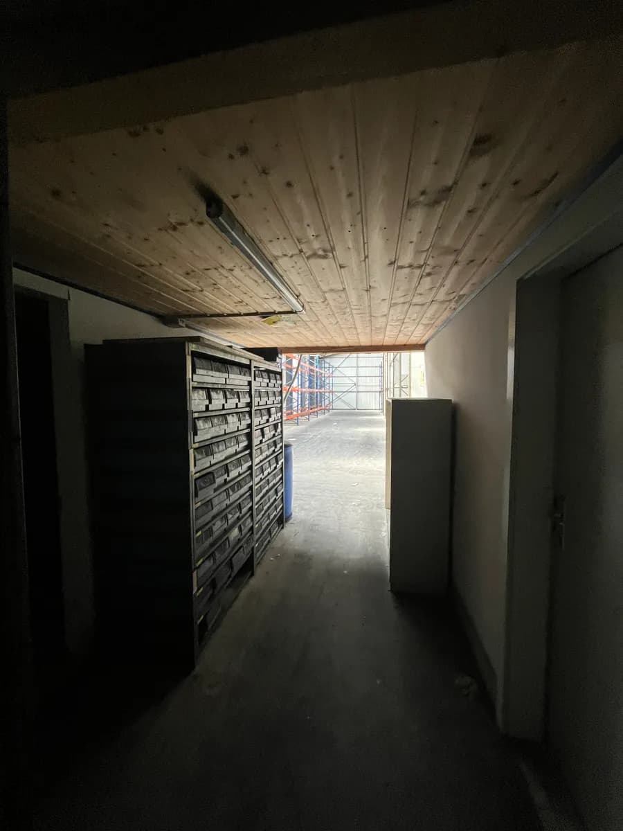 Gewerbeimmobilie mieten in Bruck-Mürzzuschlag – 1 307 m², € 4 – Bild 30 von 65