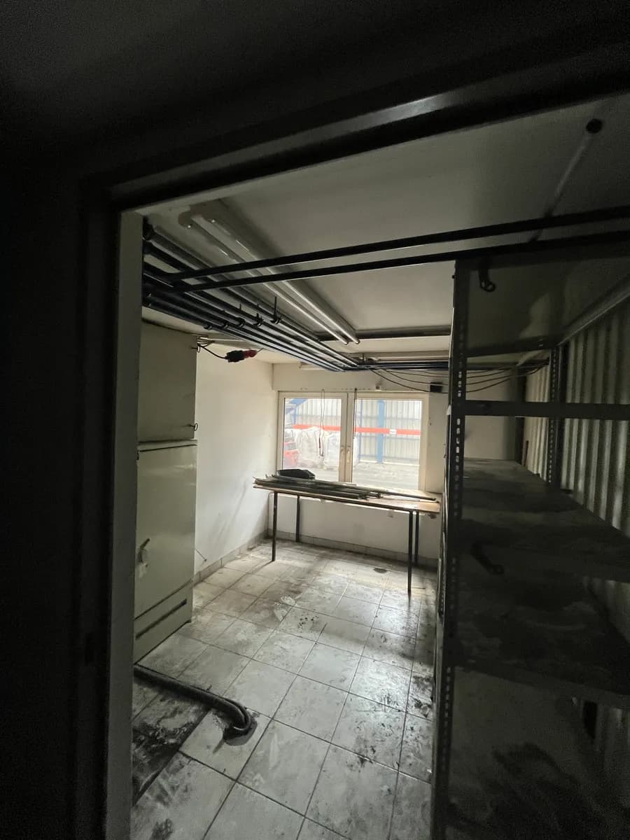 Gewerbeimmobilie mieten in Bruck-Mürzzuschlag – 1 307 m², € 4 – Bild 31 von 65