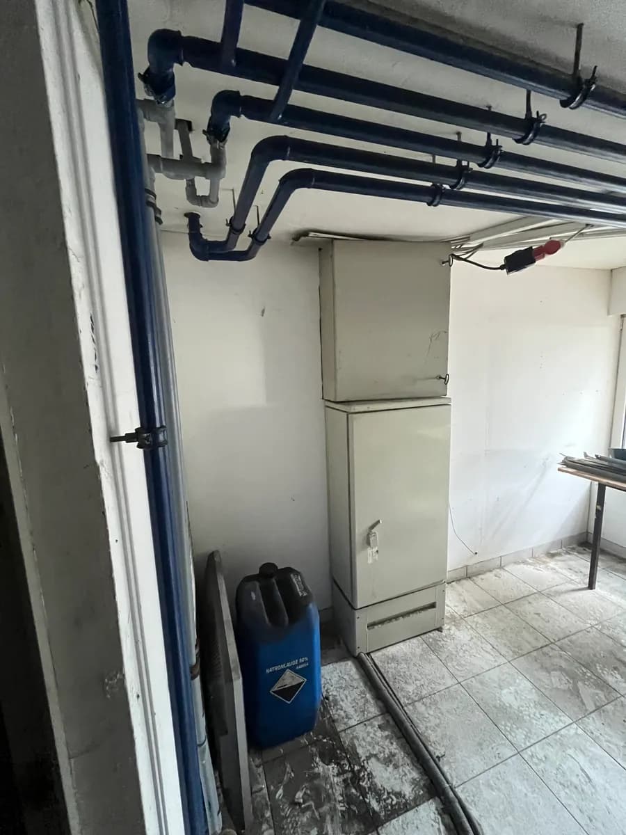 Gewerbeimmobilie mieten in Bruck-Mürzzuschlag – 1 307 m², € 4 – Bild 32 von 65