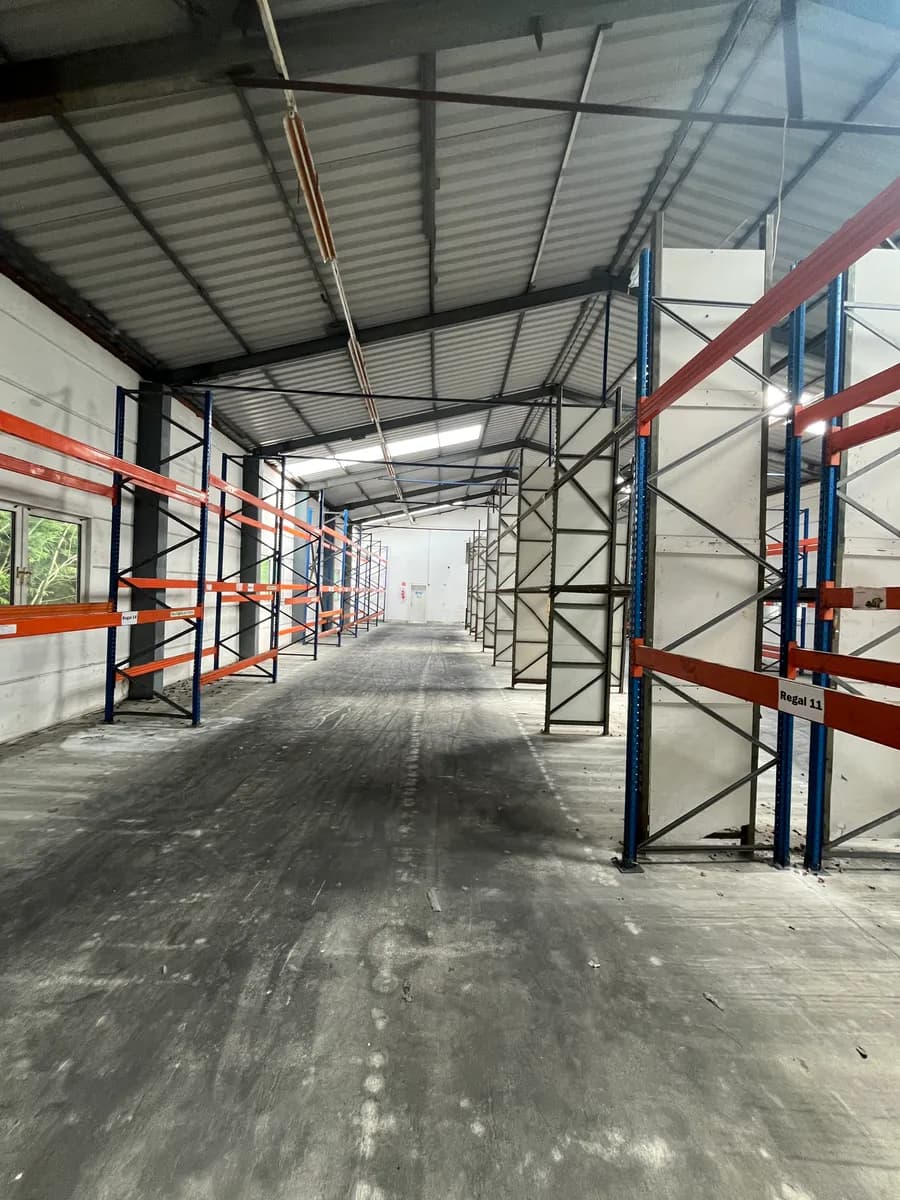Gewerbeimmobilie mieten in Bruck-Mürzzuschlag – 1 307 m², € 4 – Bild 60 von 65