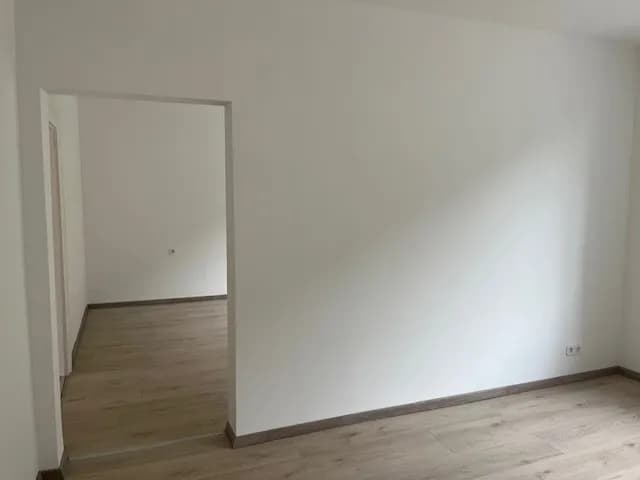 3-Zimmer-Wohnung kaufen in Neunkirchen – 51 m², € 70.000 – Bild 13 von 20