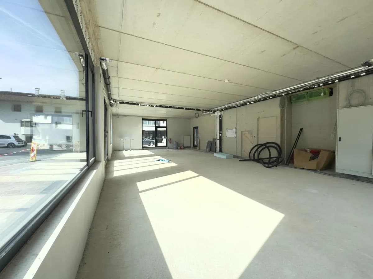 Gewerbeimmobilie mieten in Innsbruck-Land – 122 m², € 2.208 – Bild 7 von 11