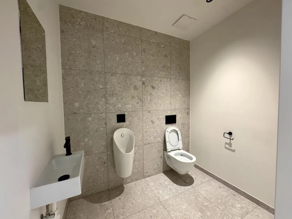 Gewerbeimmobilie mieten in Innsbruck-Land – 122 m², € 2.208 – Bild 8 von 11