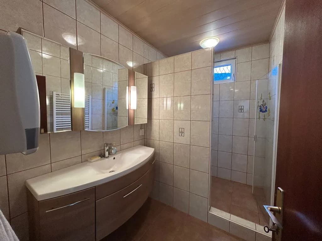 6-Zimmer-Haus kaufen in Eisenstadt - Umgebung – 140 m², € 292.000 – Bild 23 von 33