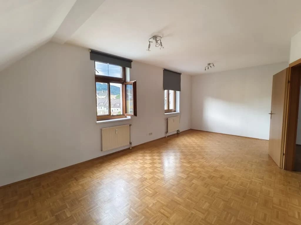 2-Zimmer-Wohnung mieten in Leoben – 61 m², € 532