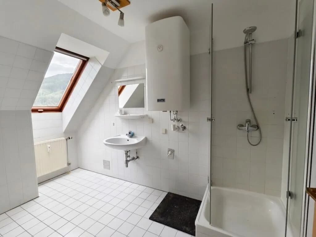 2-Zimmer-Wohnung mieten in Leoben – 61 m², € 532 – Bild 7 von 8