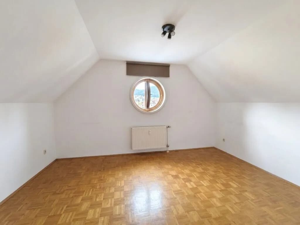 2-Zimmer-Wohnung mieten in Leoben – 61 m², € 532 – Bild 8 von 8