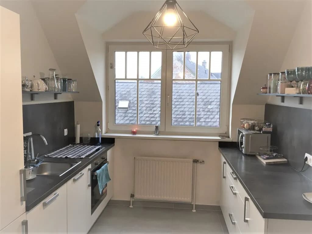 4-Zimmer-Wohnung mieten in Neunkirchen – 100 m², € 1.087