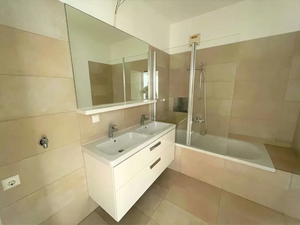 4-Zimmer-Wohnung mieten in Neunkirchen – 100 m², € 1.087 – Bild 4 von 10