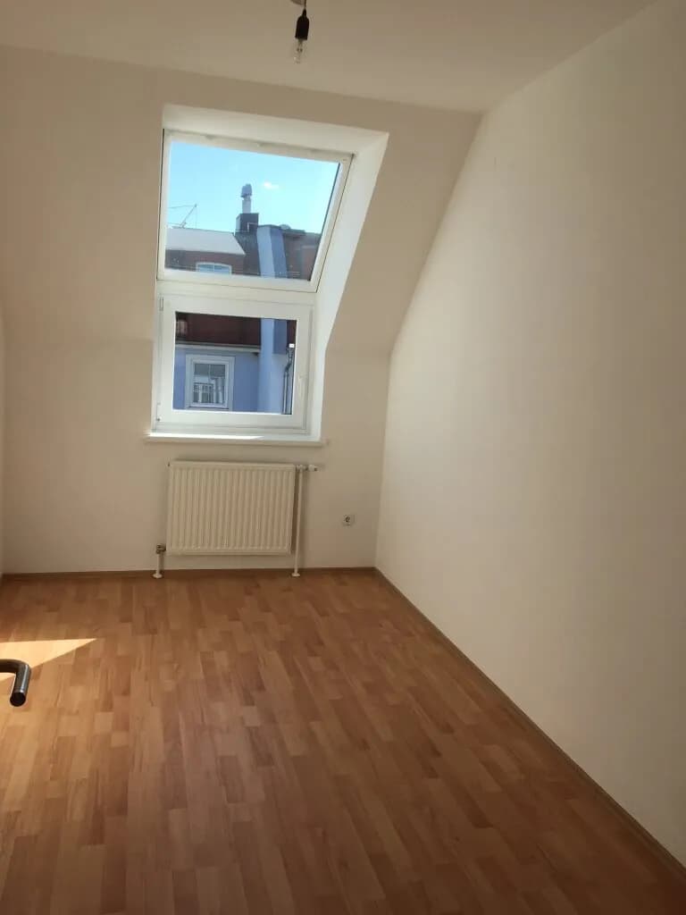 4-Zimmer-Wohnung mieten in Neunkirchen – 100 m², € 1.087 – Bild 7 von 10