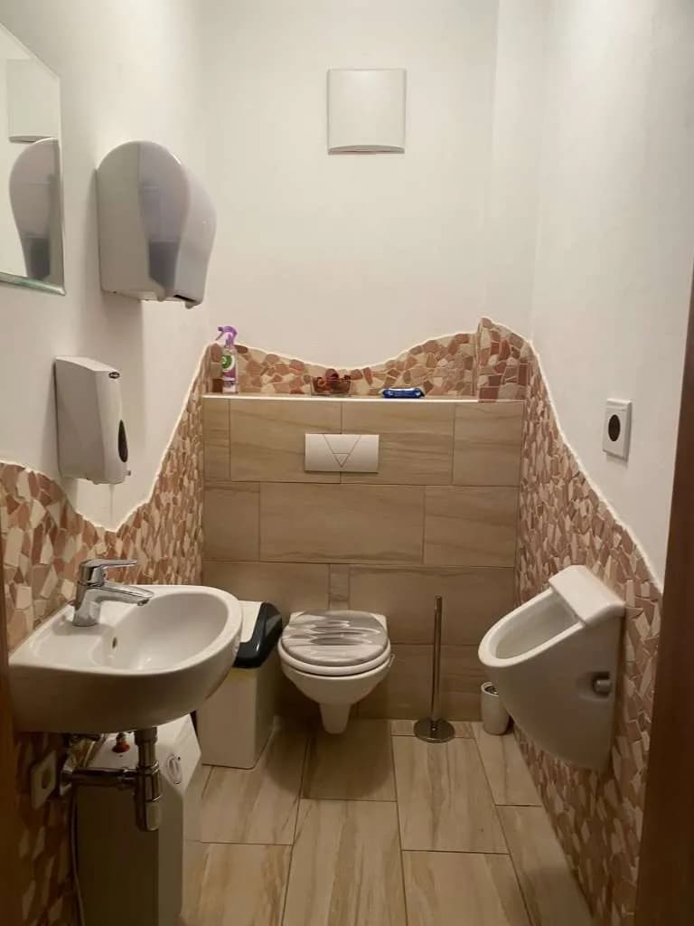 3-Zimmer-Gewerbeimmobilie mieten in Leoben – 193 m², € 1.097 – Bild 7 von 9