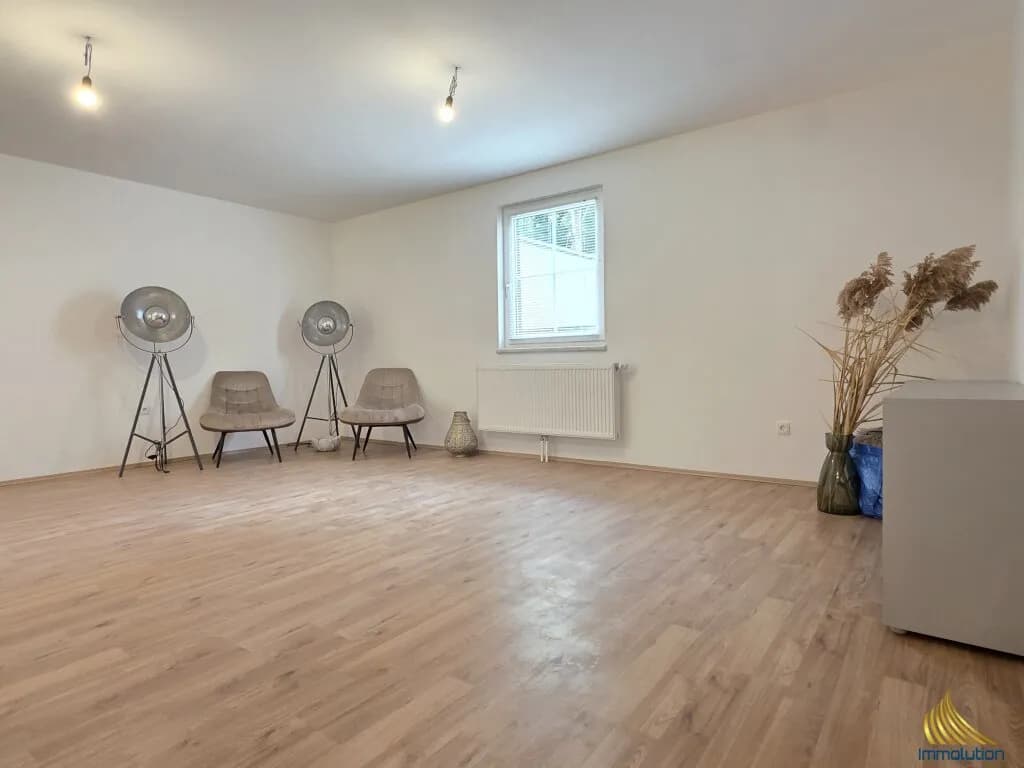 2-Zimmer-Gewerbeimmobilie kaufen in Baden – 60 m², € 120.000