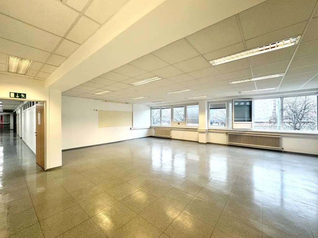10-Zimmer-Gewerbeimmobilie mieten in Wien – 580 m², € 5.918 – Bild 4 von 17
