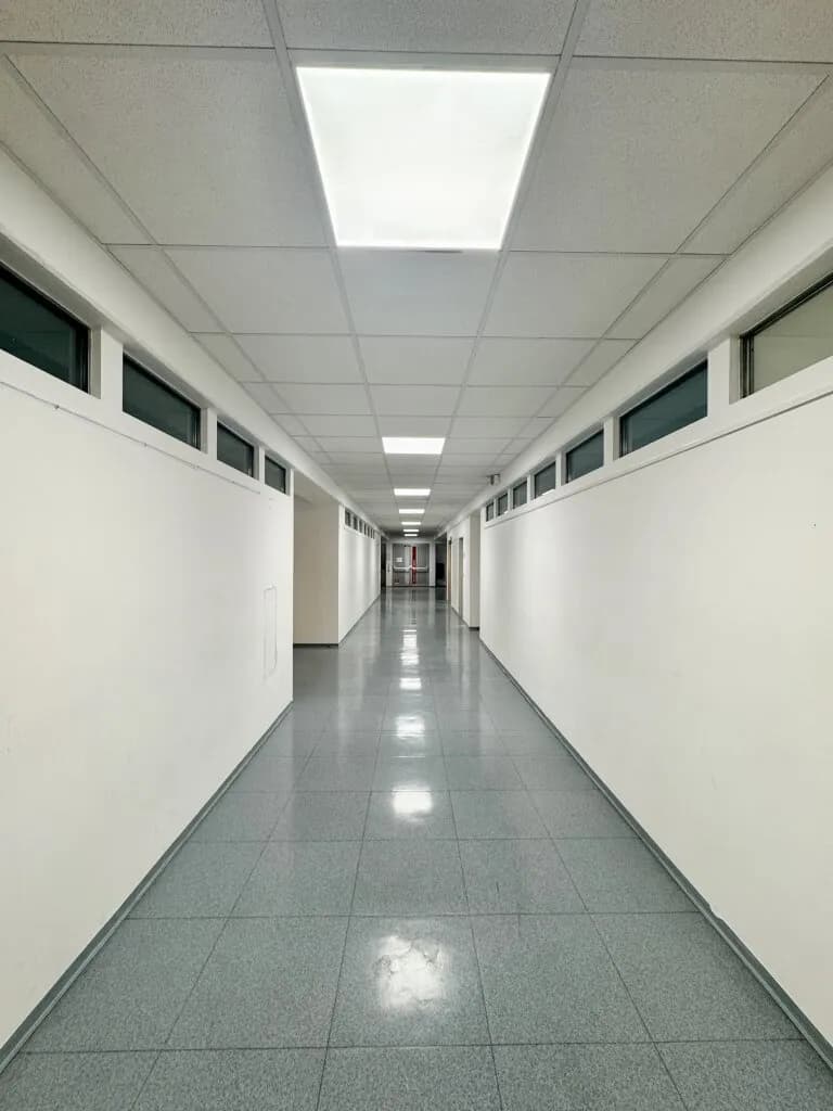10-Zimmer-Gewerbeimmobilie mieten in Wien – 580 m², € 5.918 – Bild 11 von 17